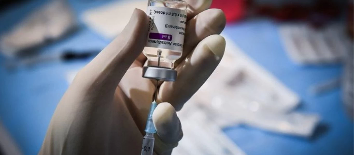 Γαλλία: 30 εκατομμύρια πολίτες έχουν κάνει τουλάχιστον μία δόση εμβολίου